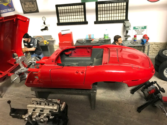 Jaguar E type Restoration Diorama