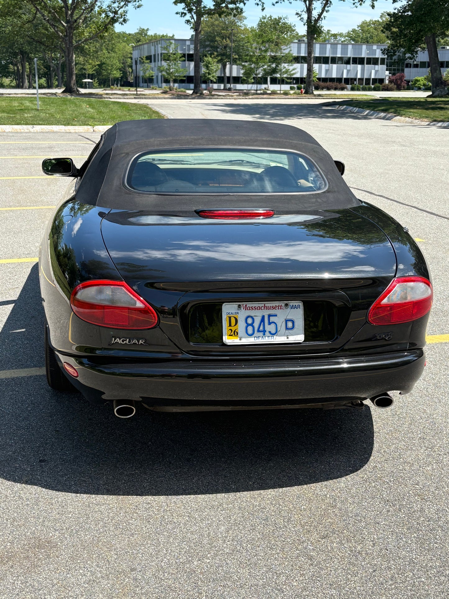 1997 JAGUAR XK8 CONVERTIBLE