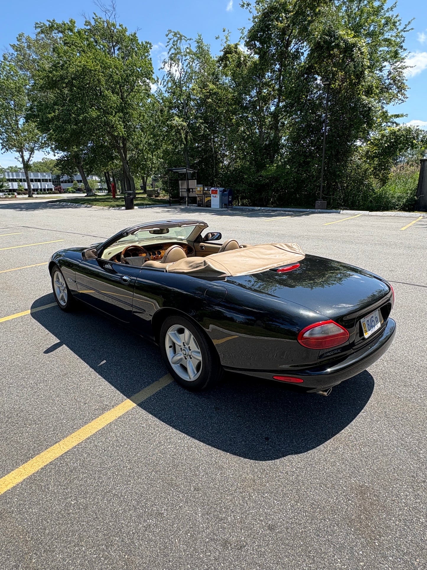 1997 JAGUAR XK8 CONVERTIBLE