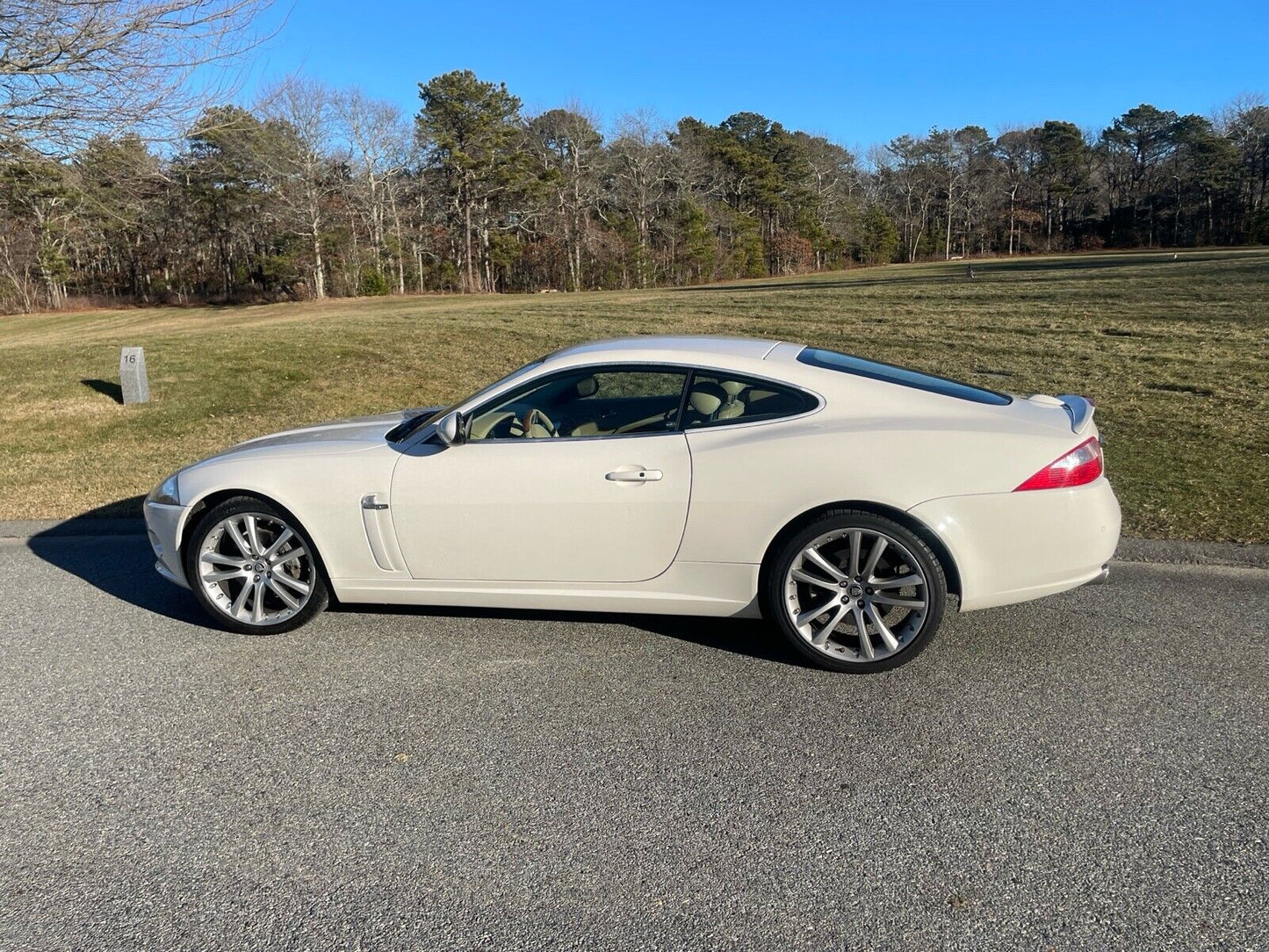 Jaguar 2007 xk coupe